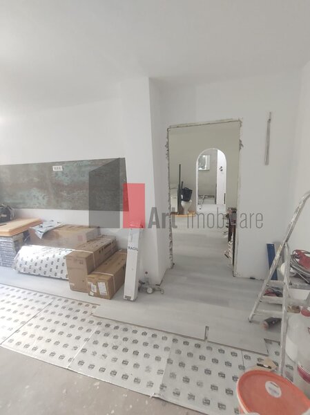 Drumul Gazarului - Giurgiului Vanzare apartament 2 camere semidecomandat